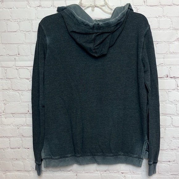 TWO American Eagle Tops - Picture 4 of 15